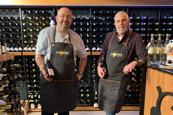 Sylvain et Cédric, vos cavistes à CAVAVIN Hyères